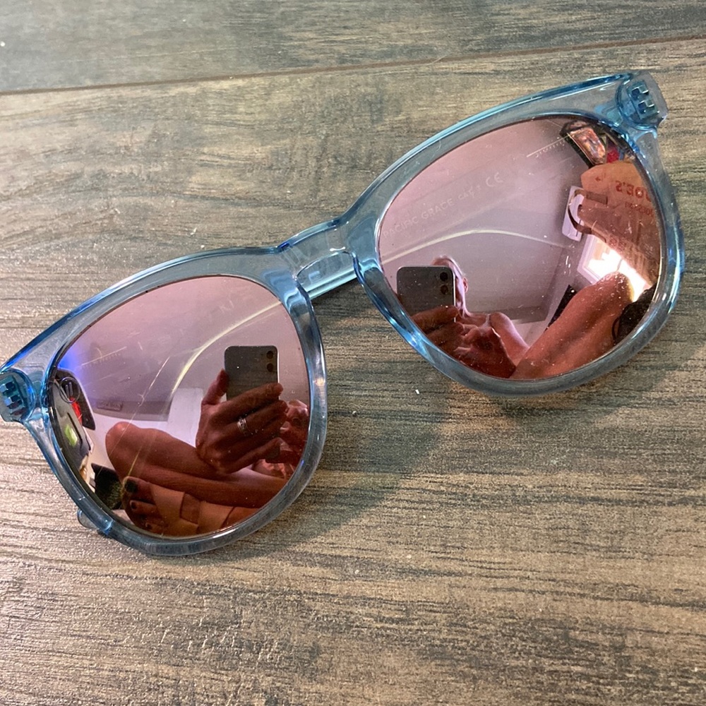 🌞BLENDERS PACIFIC GRACE SUNGLASSES